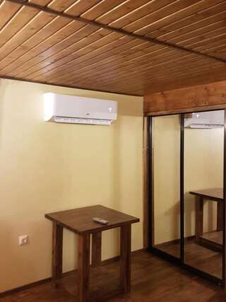 Мини-отель Smotrytska Vezha Каменец-Подольский Двухуровневый люкс-2