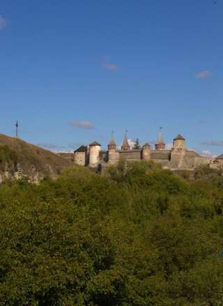 Мини-отель Smotrytska Vezha Каменец-Подольский Двухуровневый люкс-13